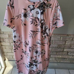 Shellby & Palmer Floral Print Dress